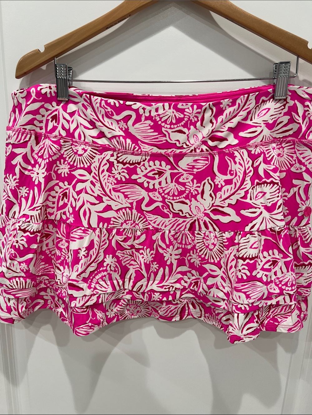 Lilly Pulitzer Hot Pink & White Floral Tiered Ruffle Skort